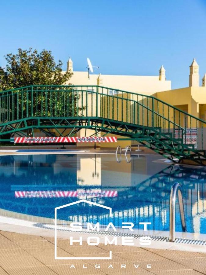 Carpe Diem 2 Bed In Lagos, Pool& Private Terrace With Barbecue - 1min From The Beach